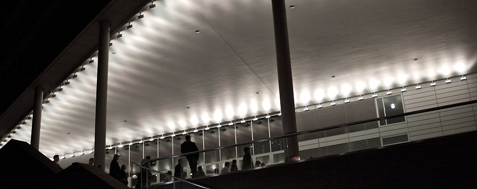 Architektur bei Nacht, Landsbergerstrasse, M&uuml;nchen, photographiert von Stefan Steib